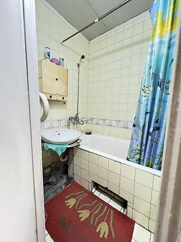 6 комнатная квартира: 3 комнаты, 68 м², 106 серия, 6 этаж, Старый ремонт — 7