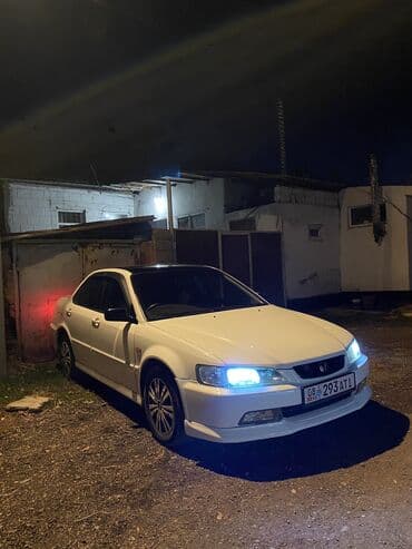 домик вагон: Honda Torneo: 2002 г., 2 л, Автомат, Бензиновая, Седан — 1