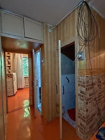 квартире: 3 комнаты, 60 м², Индивидуалка, 2 этаж, Требуется ремонт — 2