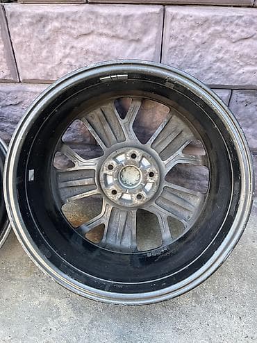 Дисктер: Куйма Дисктер R 18 Kia, Комплект, тешиктери - 5, Колдонулган — 8