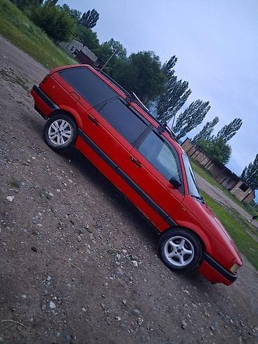 Volkswagen Passat Variant: 1992 г., 1.8 л, Механика, Бензин, Универсал — 2