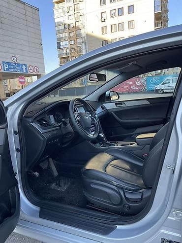 audi 2 6: Hyundai Sonata: 2019 г., 2 л, Автомат, Газ, Седан — 10