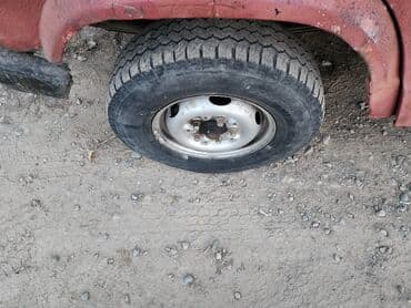 скутер с документами: Легкий грузовик, Mercedes-Benz — 8