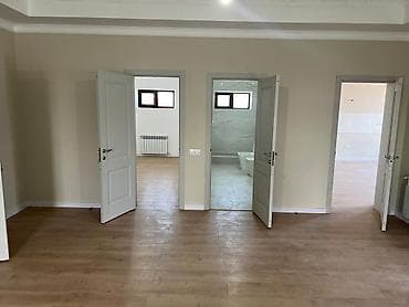 act building: Сдается в аренду 3х этажное здание в с. Кок Жар Площадь 920м2 — 2