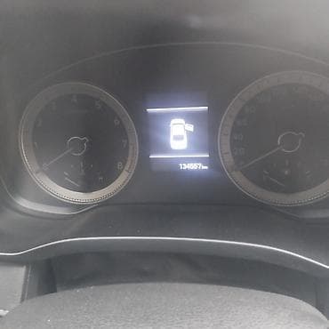 Продажа авто: Hyundai Grandeur: 2018 г., 2.4 л, Автомат, Бензин, Седан — 6