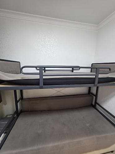 Эмерек: Двухъярусная кровать с нижним широким раскладным спальным местом и — 4