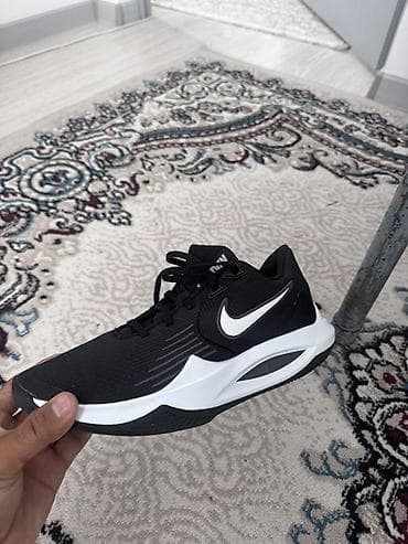 Мужские кроссовки, 42, Nike, Новый, цвет - Черный, Самовывоз, Платная доставка