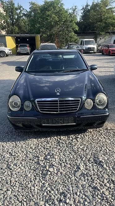 e500 124: Mercedes-Benz E-Class: 2000 г., Седан — 1