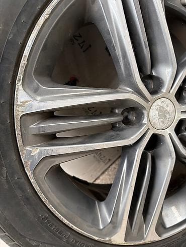 Транспорт: Колесо в сборе: летняя шина Kumho + литой диск - Размер шины: 245/45 — 7