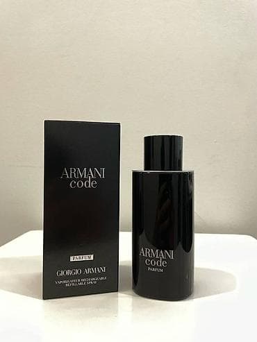 Личные вещи: Giorgio Armani Armani Code — мужской аромат в черном минималистичном — 6