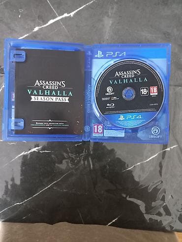 assasins creed: Диск на плейстейшен.Озвучка на английском языке (русские субтитры — 2