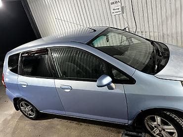 Транспорт: Honda Fit: 2005 г., Вариатор, Бензин — 10