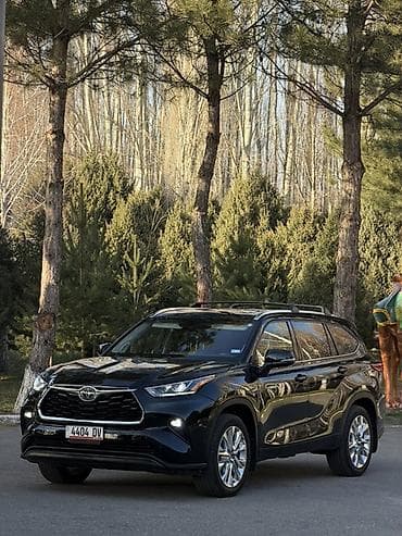 Toyota Highlander: 2020 г., 2.5 л, Автомат, Гибрид, Кроссовер at lalafo.kg Toyota Highlander: 2020 г., 2.5 л, Автомат, Гибрид, Кроссовер