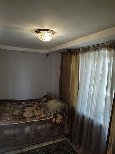 osh flats: 2 комнаты, 40 м², Индивидуалка, 4 этаж, Евроремонт — 3