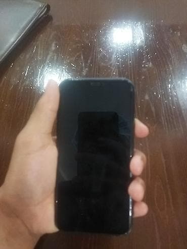 айфн 11: IPhone 11, Б/у, 128 ГБ, Черный, Зарядное устройство, Чехол, 100 % — 2