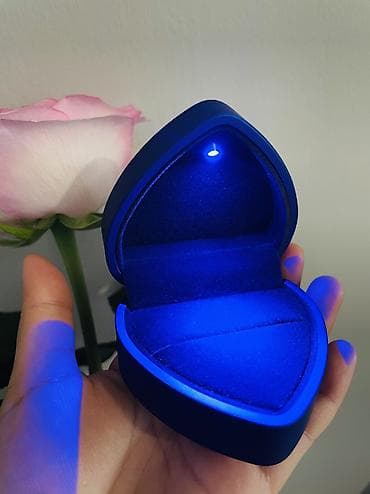 Шкатулки и подставки: Подарочные шкатулки для украшений с подсветкой - Форма: сердце с — 5