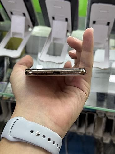 xs max 64: IPhone Xs, Б/у, 64 ГБ, Золотой, Зарядное устройство, Защитное стекло, Чехол, 72 % — 4