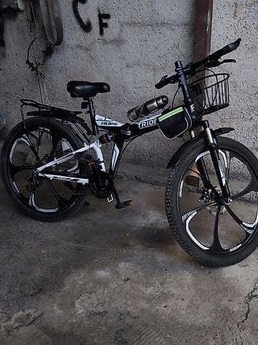 Продаю велосипед: Состояние отличное 9 скоростей Сзади маленький