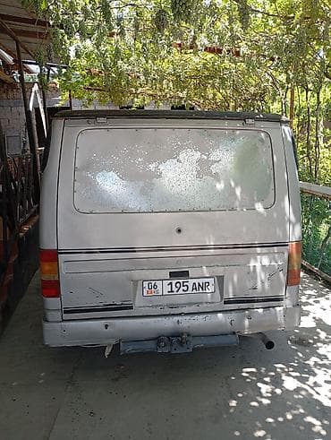 сапок бус бортовой: Ford Transit: 1995 г., 2.5 л, Механика, Дизель, Фургон — 7