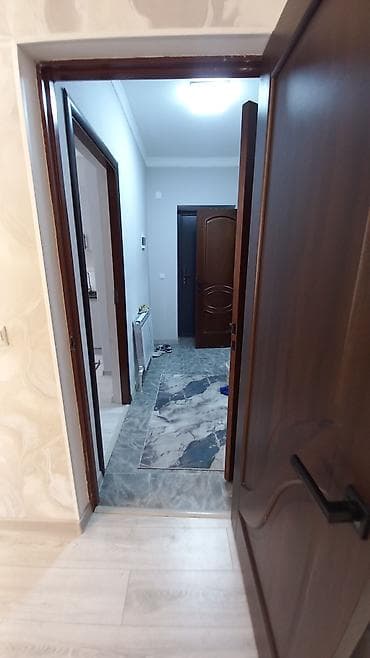 можно под ипотеку: 1 комната, 37 м², 106 серия улучшенная, 1 этаж, Евроремонт — 6