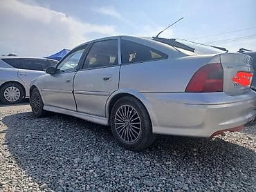 опел вектра 2000: Opel Vectra: 2001 г., 1.8 л, Механика, Бензин, Лифтбек — 2