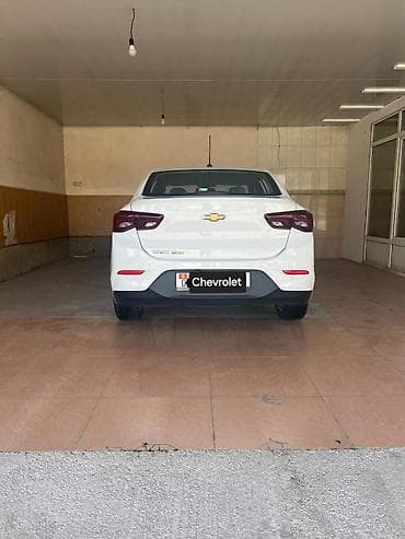 Chevrolet Onix: 2020 г., 1 л, Автомат, Бензин, Седан — 5