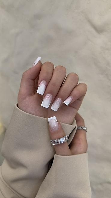 контак: Выравнивание, Дизайн, Наращивание ногтей, Маникюр, С выездом на дом — 4