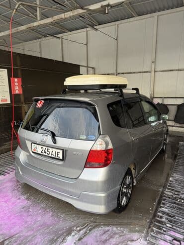 хонда фить: Honda Fit: 2003 г., 1.3 л, Автомат, Бензин, Хэтчбэк — 4