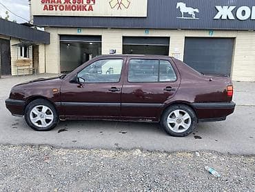 сиденья volkswagen: Volkswagen Vento: 1994 г., 1.8 л, Механика, Бензин, Седан — 1