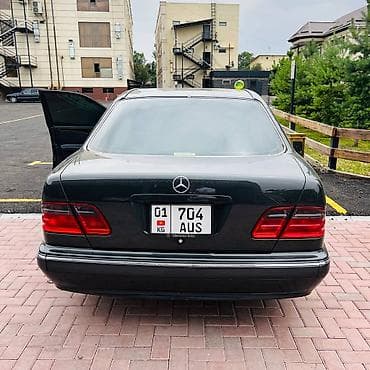 Mercedes-Benz E-Class: 2000 г., 4.3 л, Автомат, Бензин, Седан — 8