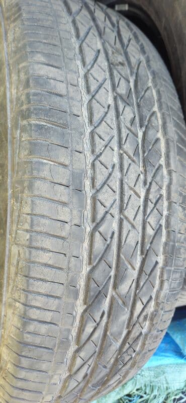 daf 75: Шины 225 / 65 / R 17, Всесезонная, Б/у, Комплект, Bridgestone — 8
