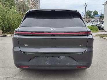 Унаа: Lixiang L6: 2025 г., 1.5 л, Вариатор, Гибрид, Кроссовер — 9