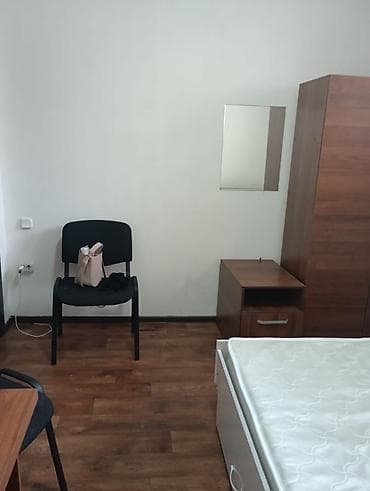 Недвижимость: 2 комнаты, 54 м², 106 серия, Цокольный этаж этаж, Требуется ремонт — 2