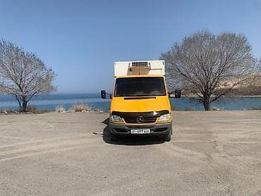 Жүк ташуучу унаа, Mercedes-Benz, Дубль, 4 т lalafo.kg да Жүк ташуучу унаа, Mercedes-Benz, Дубль, 4 т