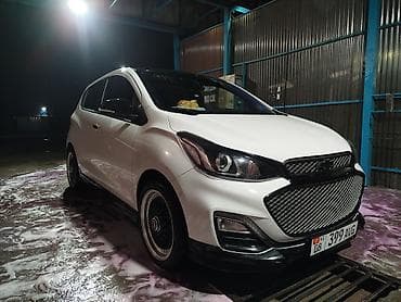 Chevrolet Spark: 2021 г., 1 л, Вариатор, Бензин, Хэтчбэк