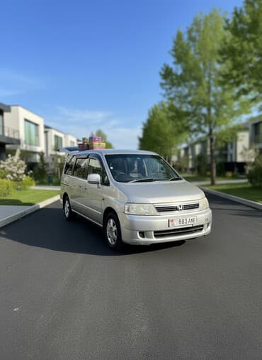 дом на обмен: Honda Stepwgn: 2005 г., 2 л, Автомат, Бензиновая, Минивэн — 1