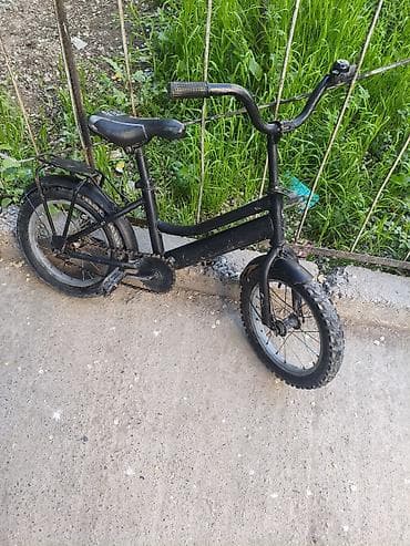 большие машины для детей: Детские велосипеды (2 шт.) 1) Зеленый «Барс»: - Размер колес примерно — 4