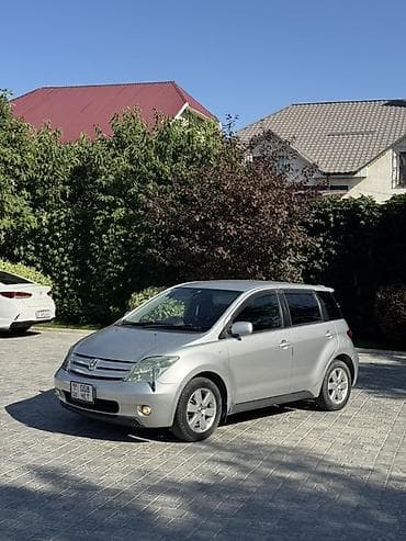 Продажа авто: Toyota Ist: 2003 г., 1.5 л, Автомат, Бензин, Хэтчбэк — 1