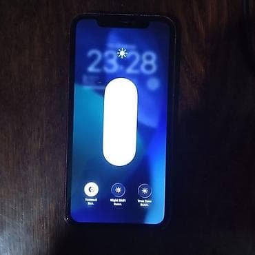 арзан айфон 11: IPhone 11, 64 ГБ, Кызыл, 71 % — 5