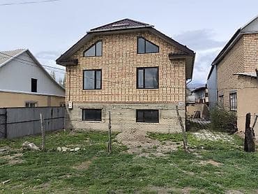 аделя парк: Продается двухэтажный кирпичный дом с цокольным этажом и мансардными — 4