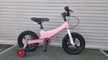 велосипед трехколесный взрослый: Детские велосипеды с дополнительными боковыми колесами Варианты: - — 1