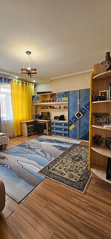 айдаркен уй: Продаётся уютный 2-х этажный дом в отличной локации: Абая/Горького — 3