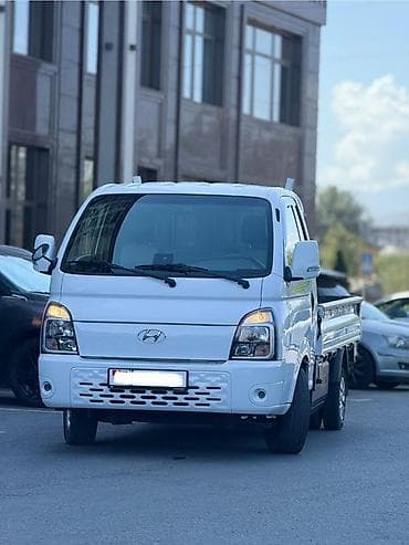byd e2 2023: Легкий грузовик, Hyundai, Стандарт, 3 т, Б/у — 2