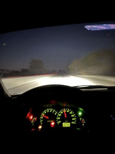 дом на колеса: Mazda Tribute: 2002 г., 2 л, Механика, Бензиновая, Кроссовер — 5