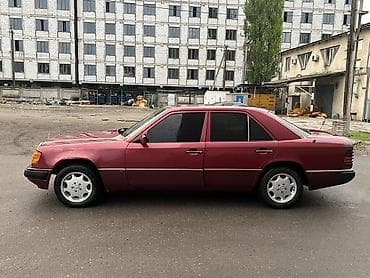 Mercedes-Benz W124: 1992 г., 2.3 л, Кол менен иштөөчү, Бензин, Седан — 1