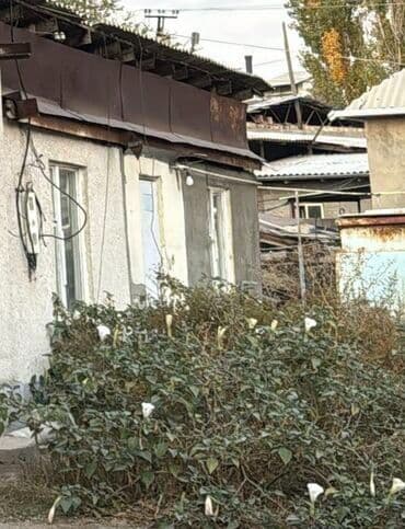 Үйдү ижарага алам: 30 м², 2 бөлмө, Жертөлө, ороо, Забор, тосулган — 1