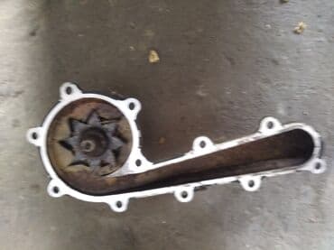 нисса патрол: Помпа Nissan Б/у, Оригинал — 3