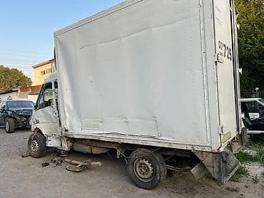 решетка спринтер: Грузовик, Mercedes-Benz — 3