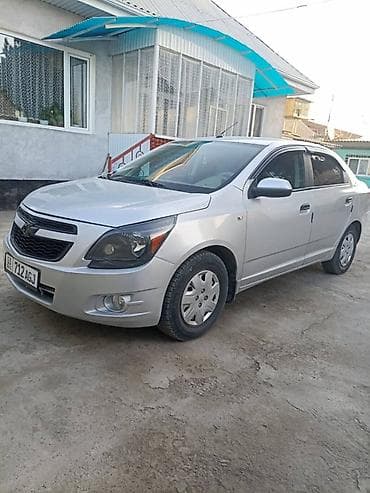 Chevrolet Cobalt: 2013 г., 1.5 л, Механика, Газ, Седан