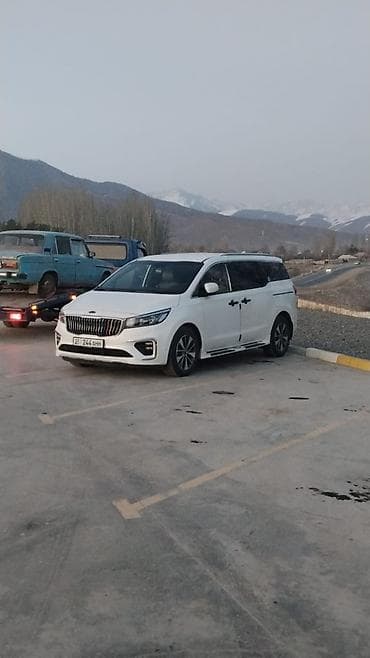 sprinter classic: Kia Carnival: 2019 г., 2.2 л, Типтроник, Дизель, Минивэн — 4